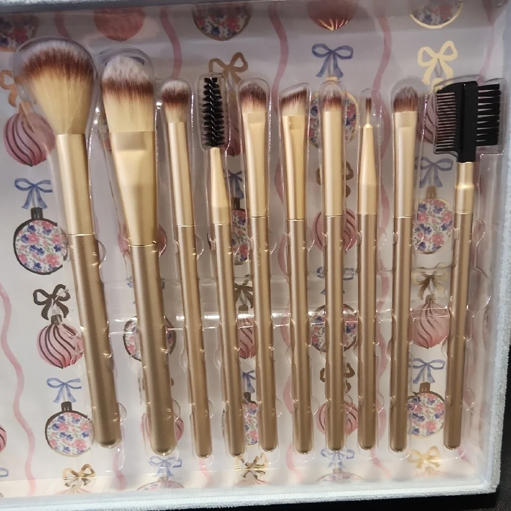 ☀️ Gold Makeup Brush Set With 14 Brushes Inside Blue Velvet Gift Box